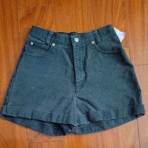 Elegant High Waist Women's Shorts in Forest Green